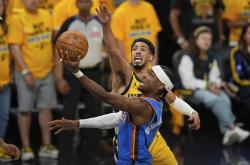 开云APP-浙江队险胜魔术，东契奇高光表现的简单介绍