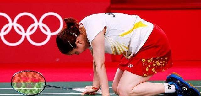 日本队完胜中国队,黄鸭组合点燃赛场的简单介绍 日本队完胜中国队,黄鸭组合点燃赛场的简单介绍